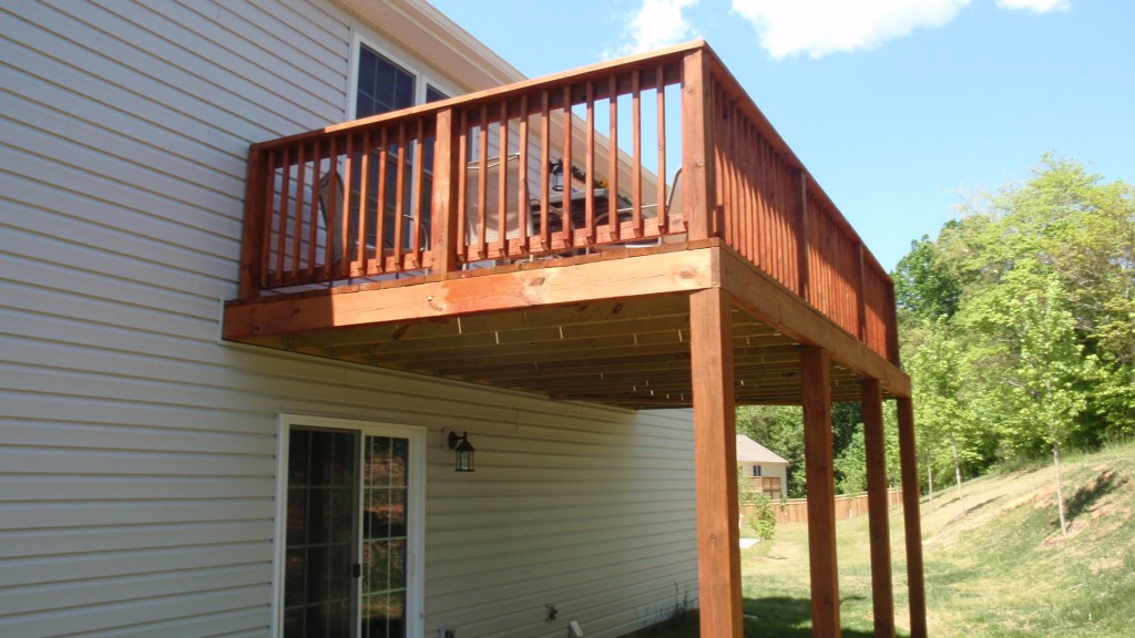 Double D Contracting 10 x 12 treated deck